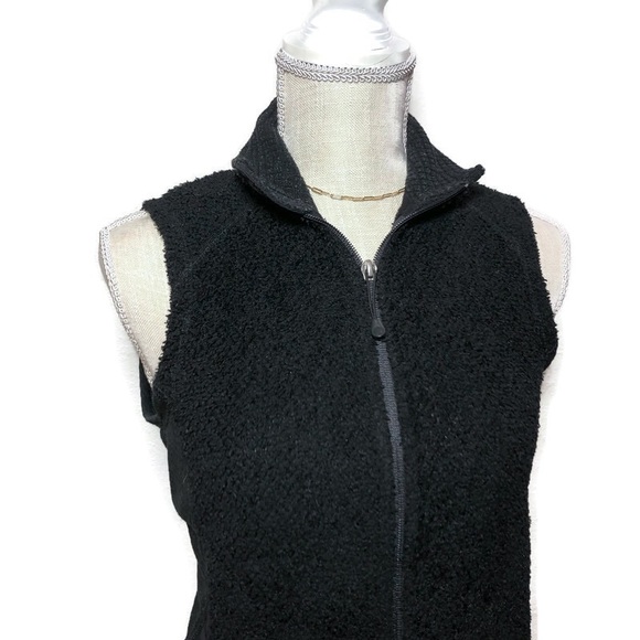 Patagonia Jackets & Blazers - Patagonia Woman’s Classic Retro Pile Fleec…